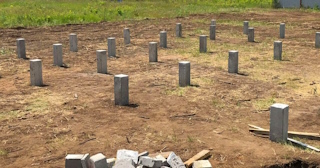 Фундамент на забивных жб сваях под ключ в Раменском - фундамент из забивных железобетонных свай цена от 3155 руб/м2